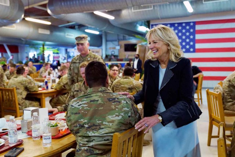 Prima Doamnă a SUA, Jill Biden, şi-a început vizita în România