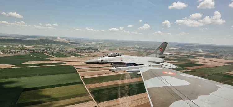 Trei aeronave F-16 din Norvegia au sosit la Câmpia Turzii